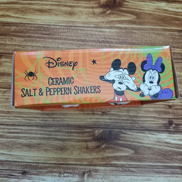 Disney Mickey Minnie Mouse Ghost Salt & Pepper Shakers Halloween - Picture 4 of 8